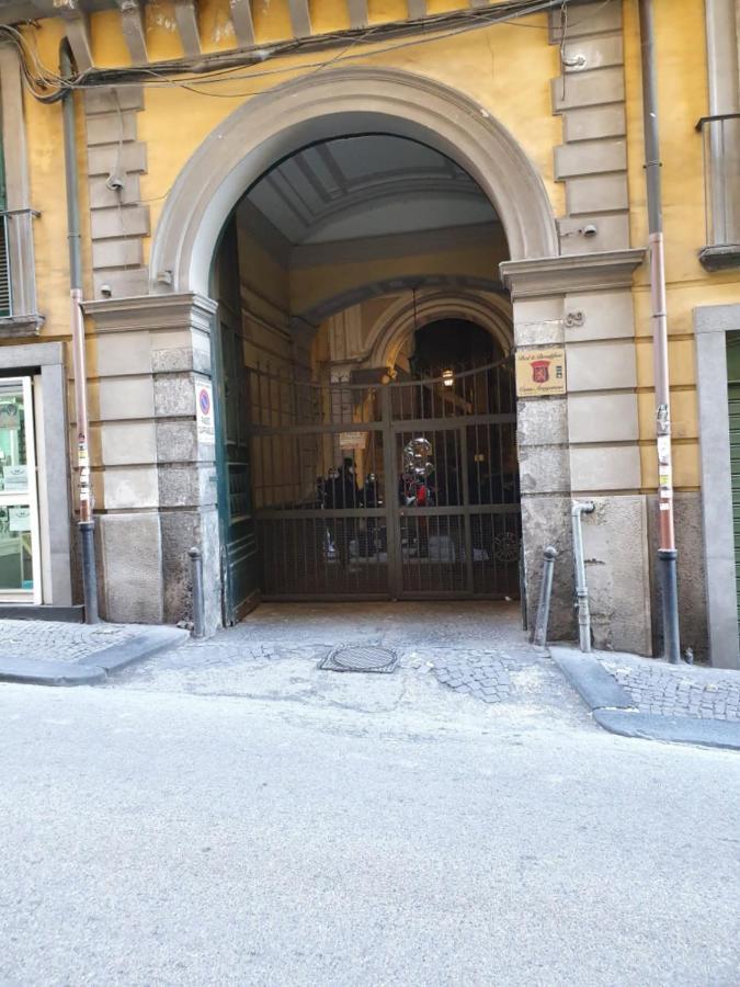 Apartamento L'Arnia Nápoles Exterior foto