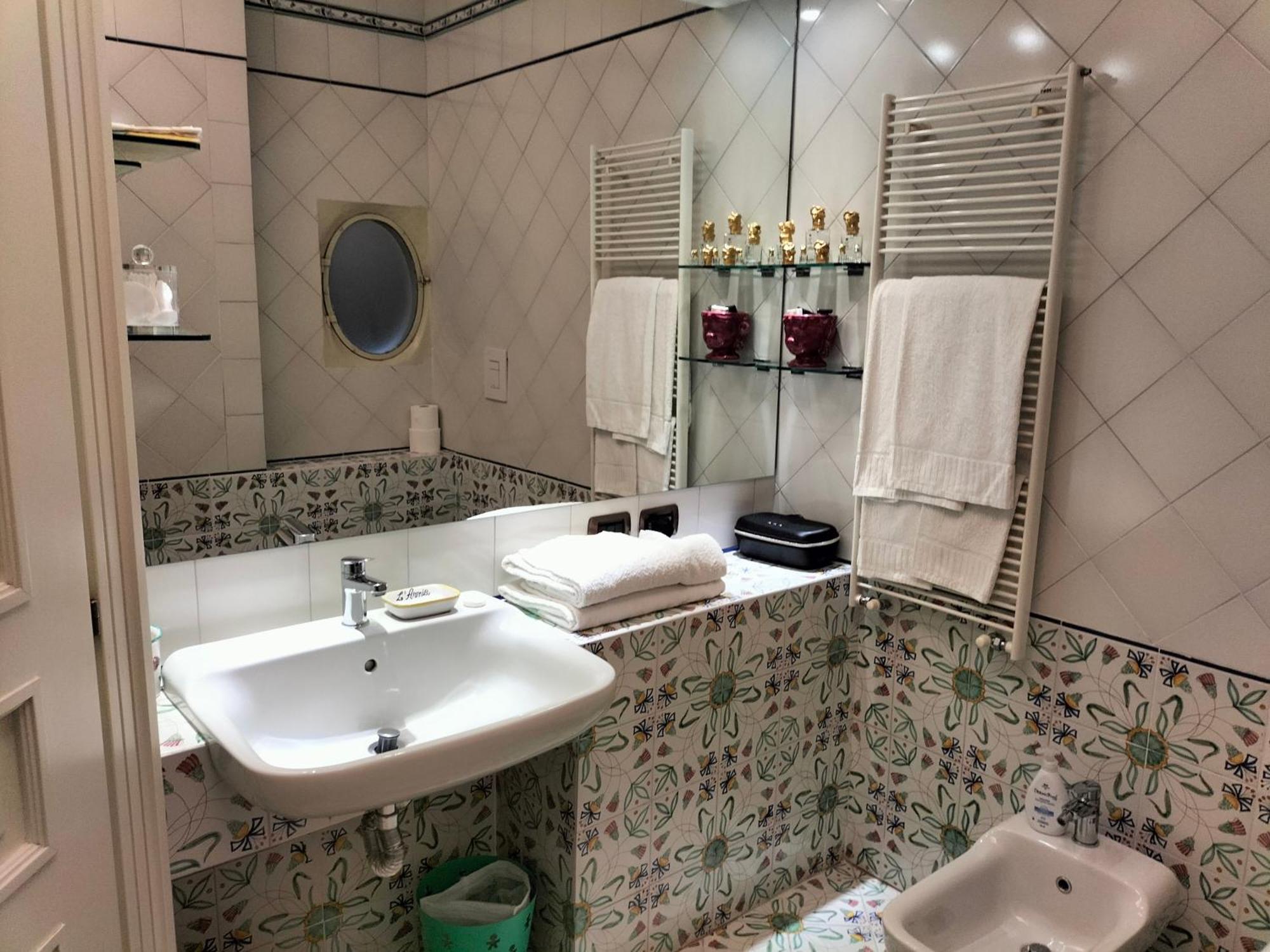 Apartamento L'Arnia Nápoles Exterior foto
